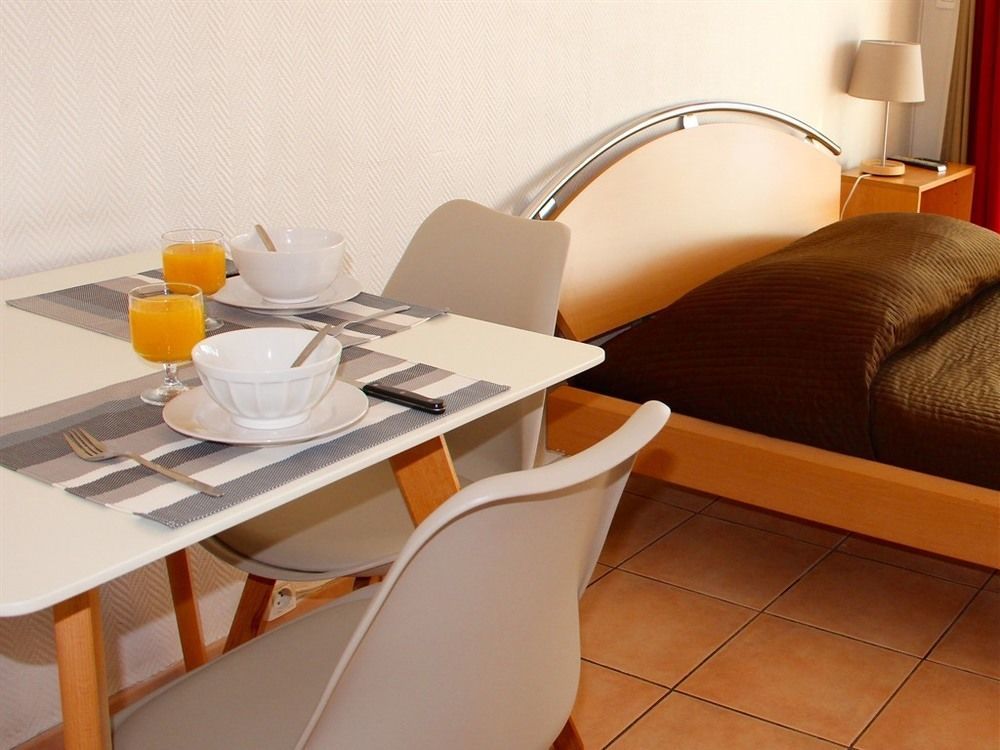 Residence Meublee Studiotel Cagnes-sur-Mer Zewnętrze zdjęcie